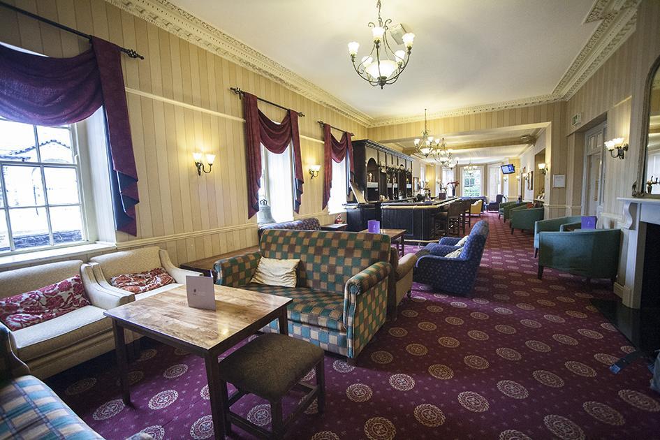 Arnos Manor Hotel Bristol Exterior photo